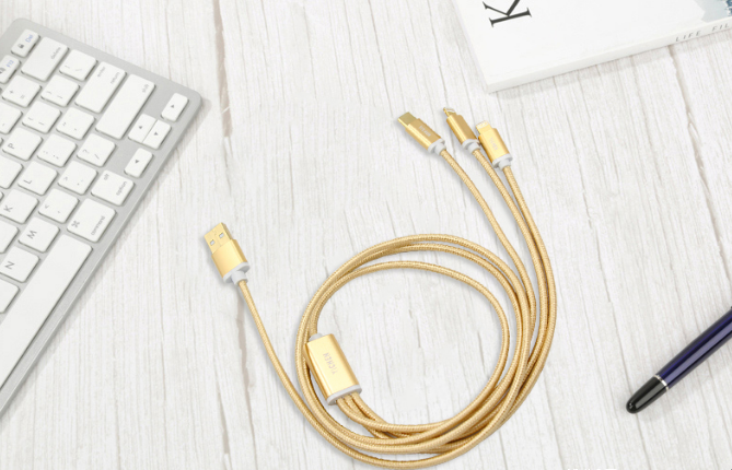 一拖三數(shù)據(jù)線(玫瑰金) 一拖三數(shù)據(jù)線(玫瑰金)